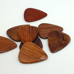 Timber Tones Fat - Burma Padauk Guitar Pick